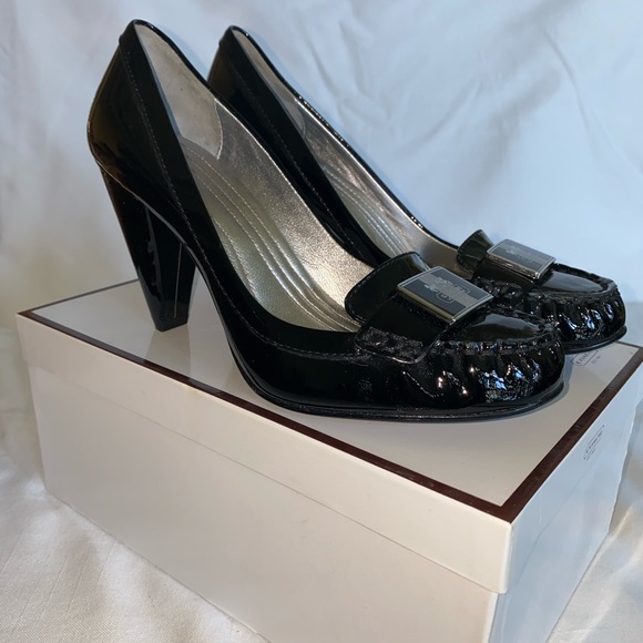 Patent pumps size 8 - Picture 7 of 8